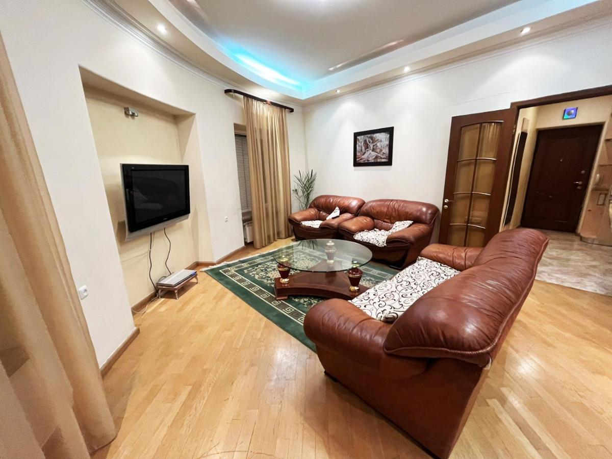 יירבאן Amigo Guest House מראה חיצוני תמונה