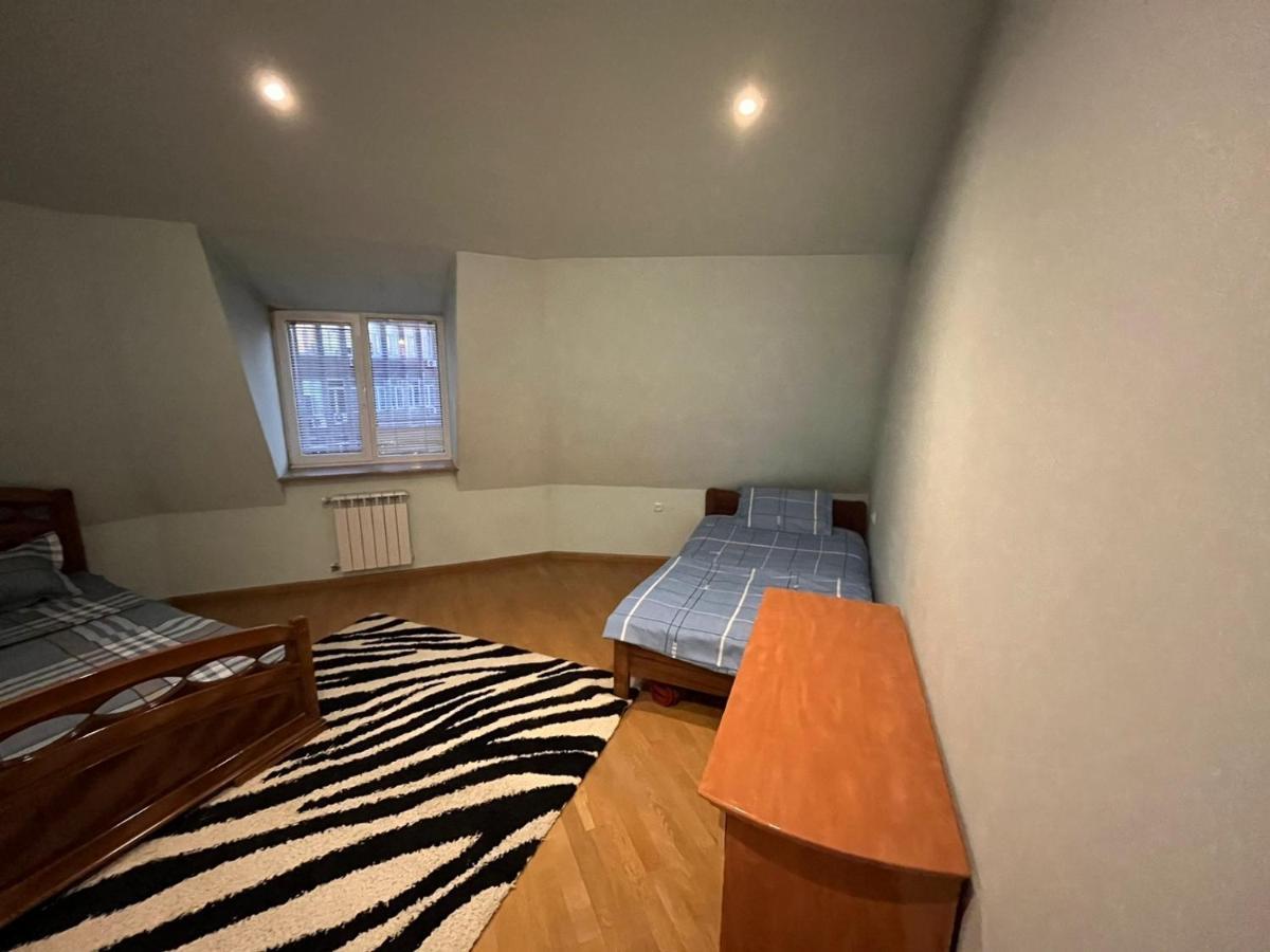 יירבאן Amigo Guest House מראה חיצוני תמונה